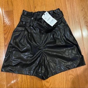 Zara high waisted short